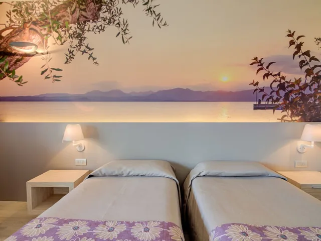 غرفة كلاسيكية ثلاثية بسريرين منفصلين بشرفة مع أريكة، Parc Hotel Gritti 3/5