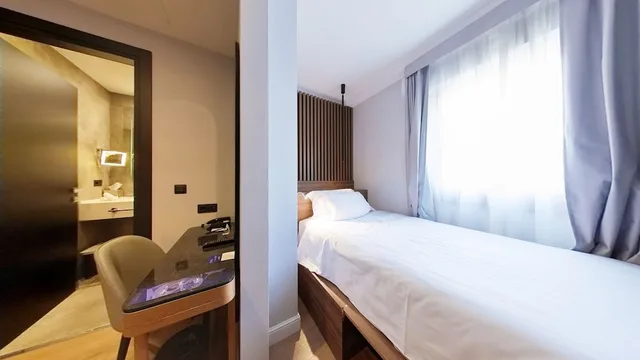 غرفة كلاسيكية مفردة، Radisson Blu Ghr Hotel Rome 4/9