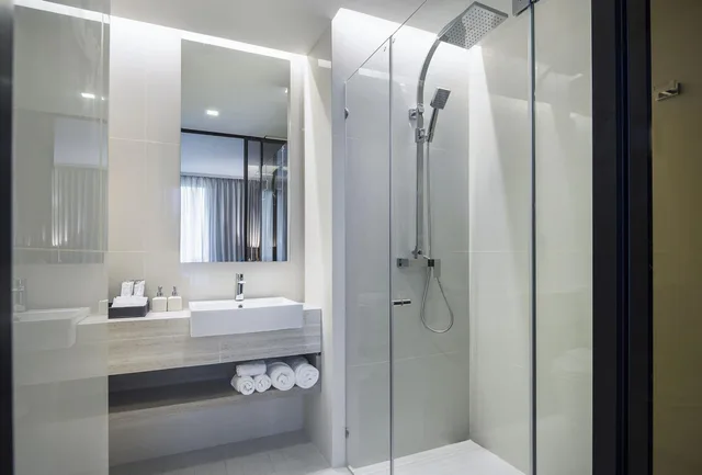 One Bedroom Corner Suite Seaview، Seaphere Pattaya Hotel 5/10