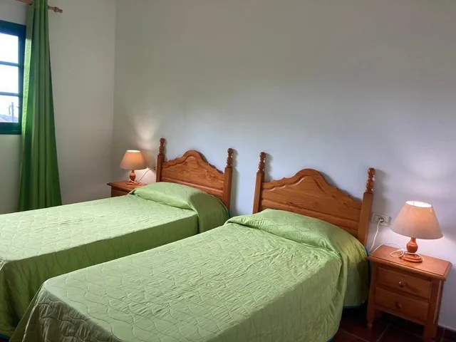 1 Bedroom, Traditional, House, Twin Beds, Sofa، CASAS RURALES AMPARO LAS HAYAS 4/10