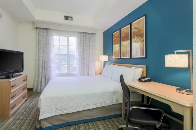 استوديو بسرير كينج مع أريكة، Residence Inn By Marriott 1/4