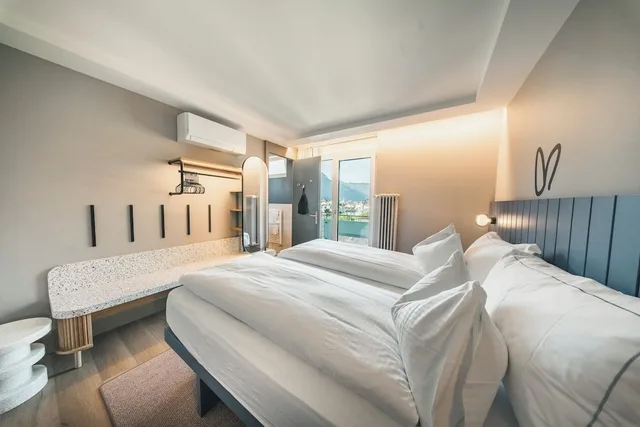 Male Dorm, Apartment, Queen and Twin Beds, Sofa، Aparthotel Goldey (ex Goldey Swiss Quality Hotel) 4/10