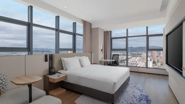 Holiday Inn Express Kunming Yiliang Center by IHG، Shilin 12/50