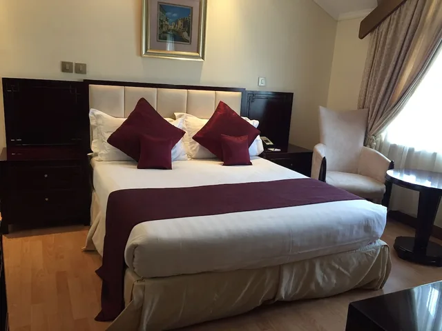 Junior Suite, Double Bed, 2 Bathrooms، Boma Inn Nairobi 1/3