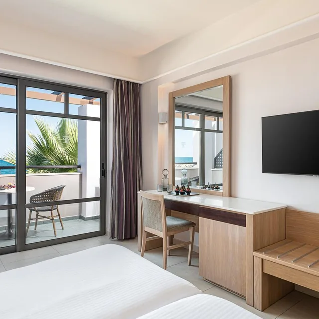 Room, Double Bed, Sea View, Porto Platanias Beach Resort & Spa 8/10