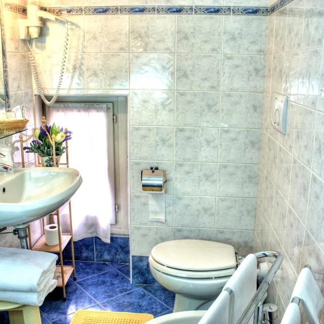 غرفة بسرير مزدوج أو سريرين منفصلين، Hotel Torcolo 3/4