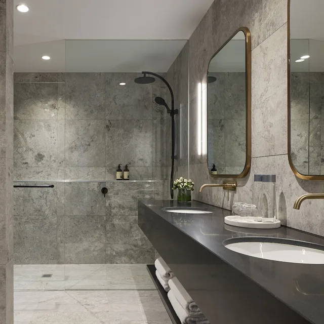 جناح بريميير بسرير كينج، PARKROYAL Monash Melbourne 4/4
