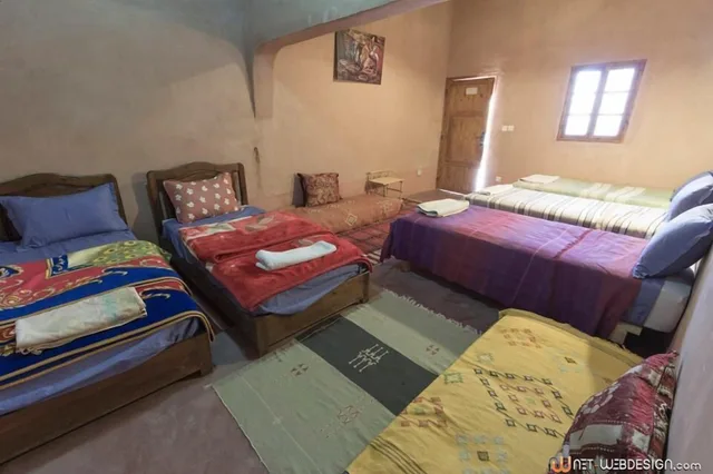 سكن مشترك مختلط اقتصادي بخمسة أسرّة، Kasbah Ounila 1/1