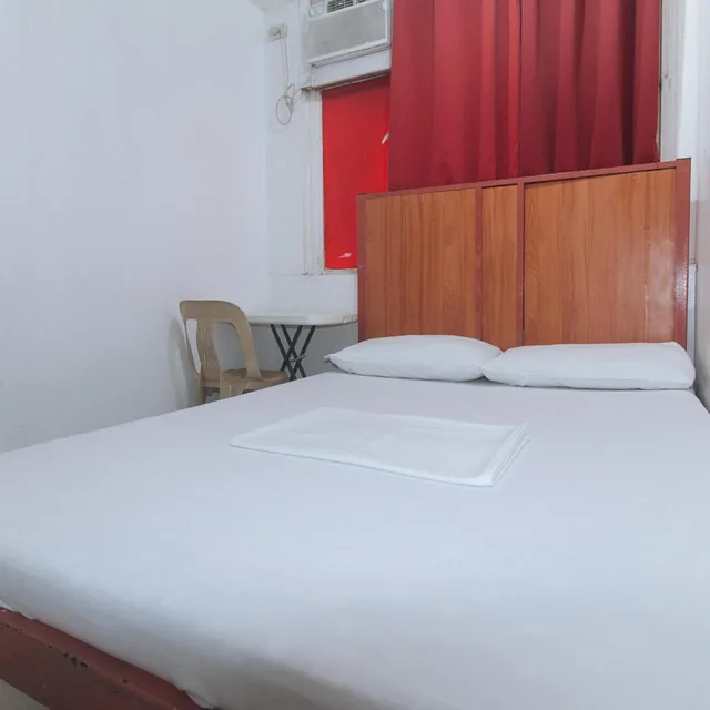 غرفة قياسية بسرير مزدوج، Stay Malate Hostel 1/8