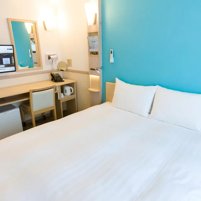 Room, Queen Bed, Toyoko Inn Tokyo Akishimaeki Minamiguchi 9/10