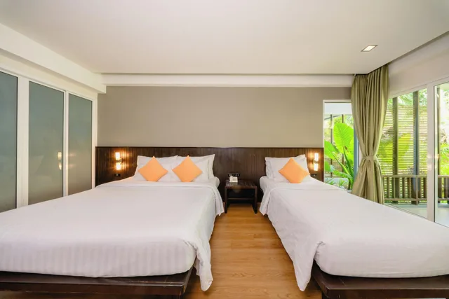 Grand, Deluxe, Sand Sea Resort Railay Beach 5/8