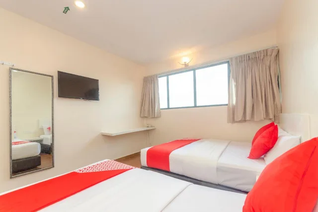 جناح عائلي، Skudai Hotel 3/10