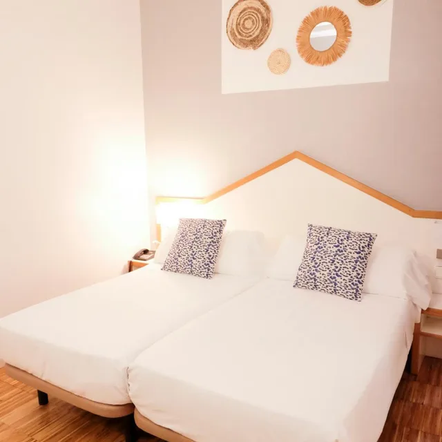 غرفة بسرير مزدوج أو سريرين منفصلين، Subur Hotel Sitges 1/9