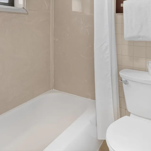 غرفة بسرير كوين، 12 Oaks Hotel 4/5