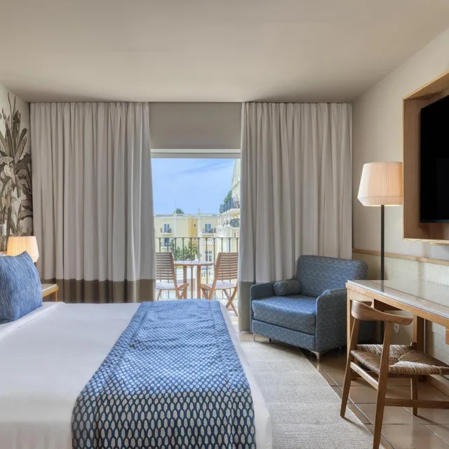 Tropical, Retreat, Double Bed، Domes Lake Algarve, Autograph Collection 7/10