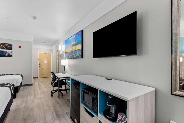 جناح عائلي بسريرين كوين، La Quinta Inn Suites Raymondville 5/8