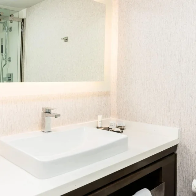 غرفة بسريرين كوين، Marriott Columbus 16/19