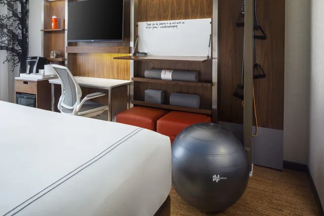 غرفة بريميوم بسريرين مزدوجين بإطلالة على المدينة، Even Hotels New York - Midtown East, an IHG Hotel 8/10