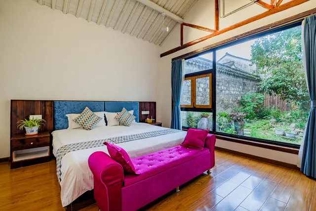 غرفة قياسية بسرير كينج، Wuzhen Liangzhu Boutique Inn 1/2