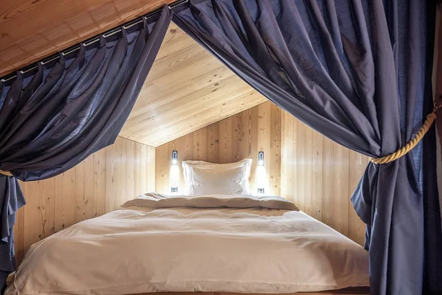جناح عائلي بسريرين كينج بغرفتي نوم مع أريكة، Valbella Resort****S 4/10