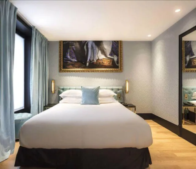 غرفة مفردة بسرير كينج، Hotel Eiffel Petit Louvre 1/6