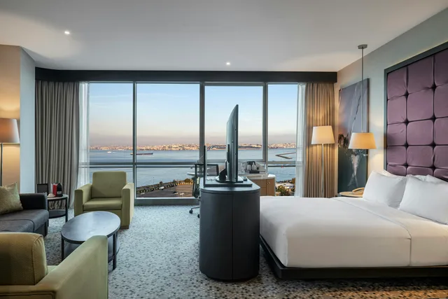 جناح جونيور بسرير كينج بإطلالة على البحر، Doubletree By Hilton Hotel Istanbul - Moda 3/6