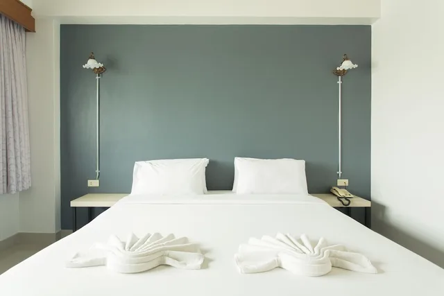 غرفة قياسية بسريرين منفصلين، City Hotel 2/3