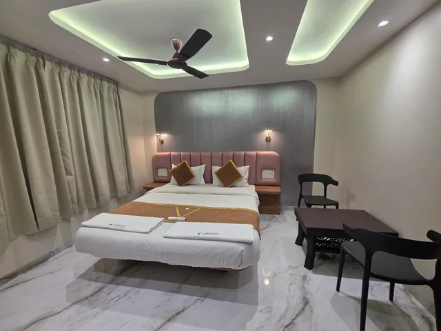 غرفة تنفيذية، Hotel Vyankatesh 1/2