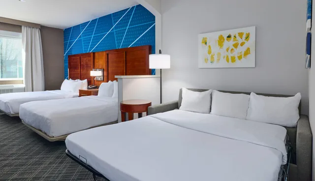 جناح بسريرين كوين لذوي الإعاقة، Comfort Suites Springfield RiverBend Medical 2/5