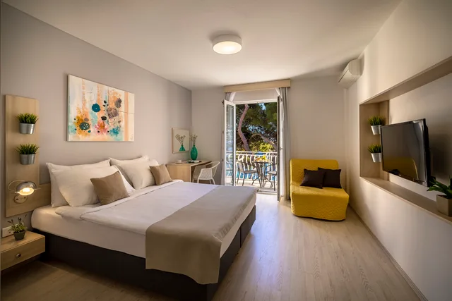 Superior, Double Bed, Sea Side, Balcony, Bellevue Maradiso Village by Aminess 2/3