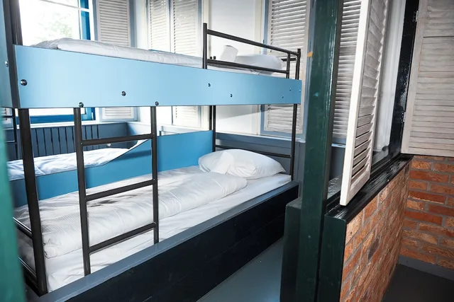 Design, Studio, Suite, 5 Bunk Beds, Amsterdam Teleport Hotel 1/3