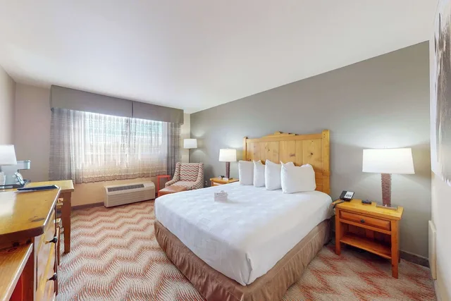 Standard, Queen Bed, Best Western Plus Rio Grande Inn 4/10