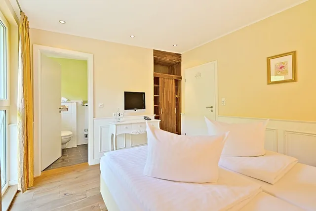 غرفة اقتصادية بسرير مزدوج، Hotel Weinberg-Schlochen 4/7