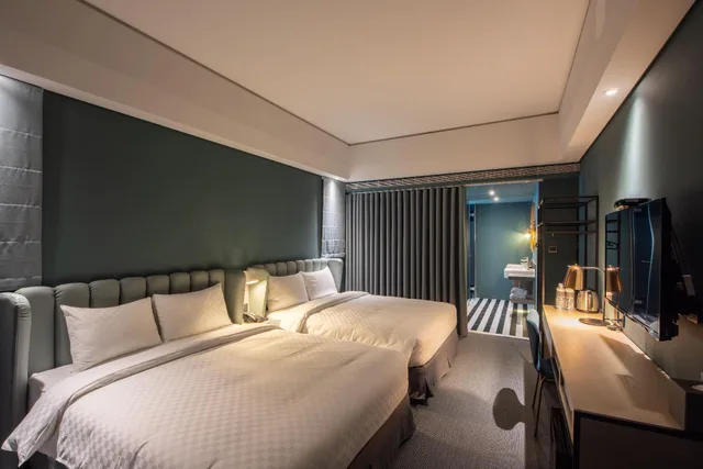 غرفة رباعية بحوض استحمام، Hotel Ramble 1/3
