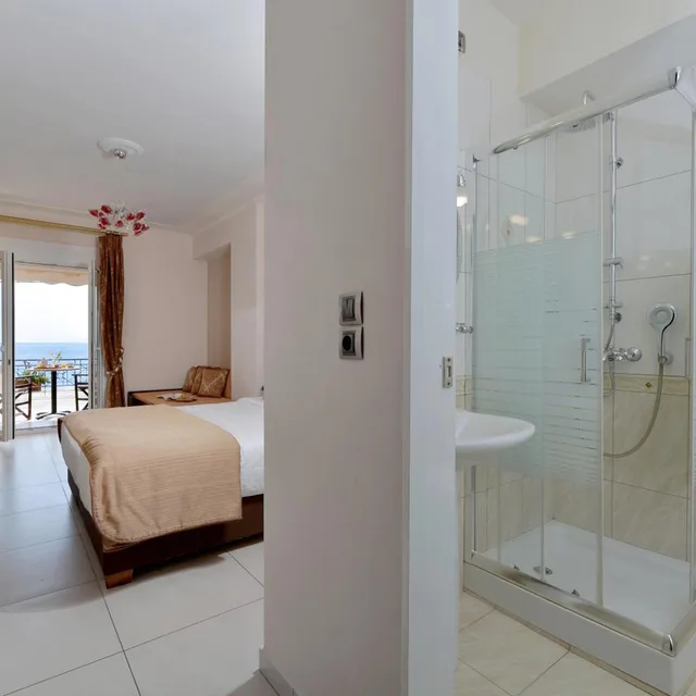 Superior, Triple, Sea View, Ilia Mare Hotel 6/7