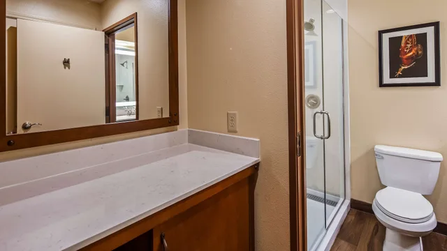 غرفة قياسية بسرير كينج مع أريكة، Best Western Plus Inn Of Williams 3/5