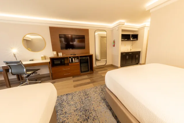 جناح بسريرين كوين، The Westfield Inn, BW Signature Collection 9/10