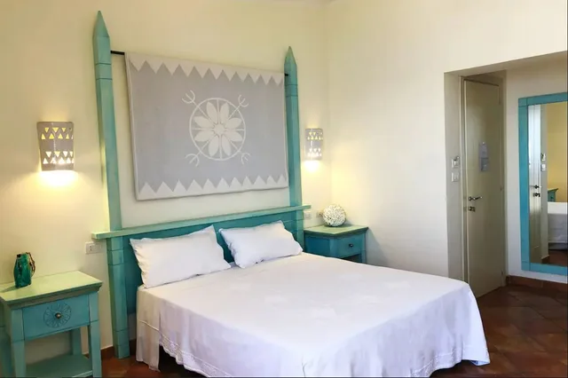 غرفة ثلاثية بإطلالة على البحر، LH Pedraladda Resort 2/3