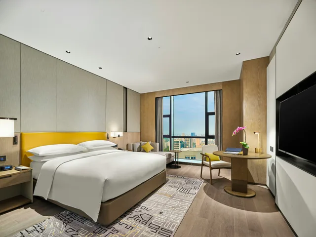 غرفة تنفيذية بسرير كينج، Hilton Jiaxing 1/1