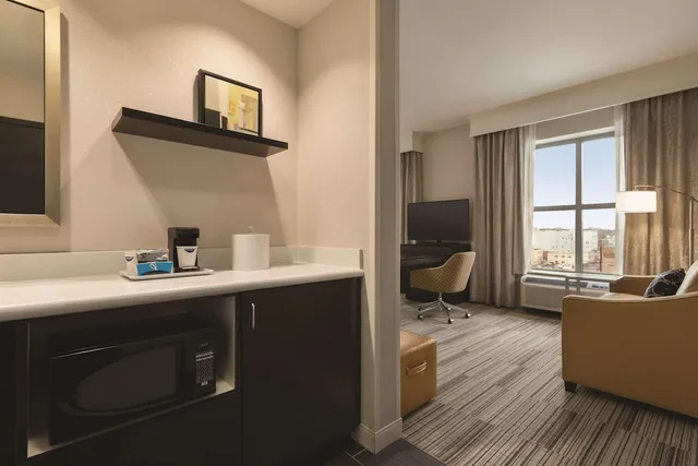جناح استوديو بسرير كينج لذوي الإعاقة، Hampton Inn And Suites Roanoke-Downtown 9/10