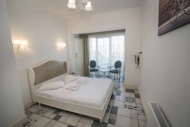 غرفة ديلوكس بسرير مزدوج بشرفة، Buyukada Cankaya Hotel 5/10