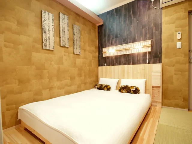 غرفة يابانية تقليدية بفراش فوتون وسرير فردي بحمام خاص، Guesthouse Narakomachi 4/8