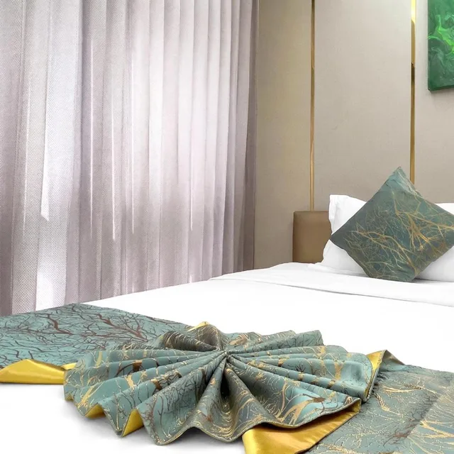 Deluxe, Triple, Single Bed, Elegant Bangkok Hotel 3/6