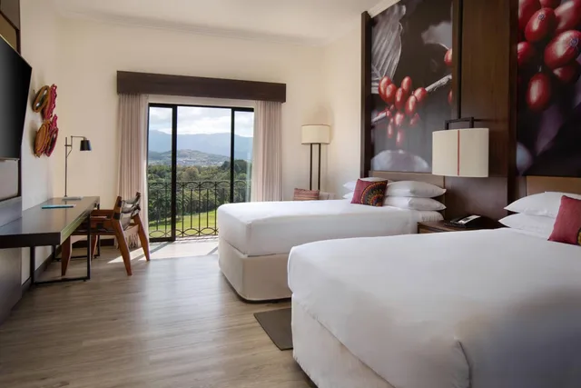 غرفة بسريرين مزدوجين بإطلالة على الجبل، Costa Rica Marriott Hotel Hacienda Belen 6/9