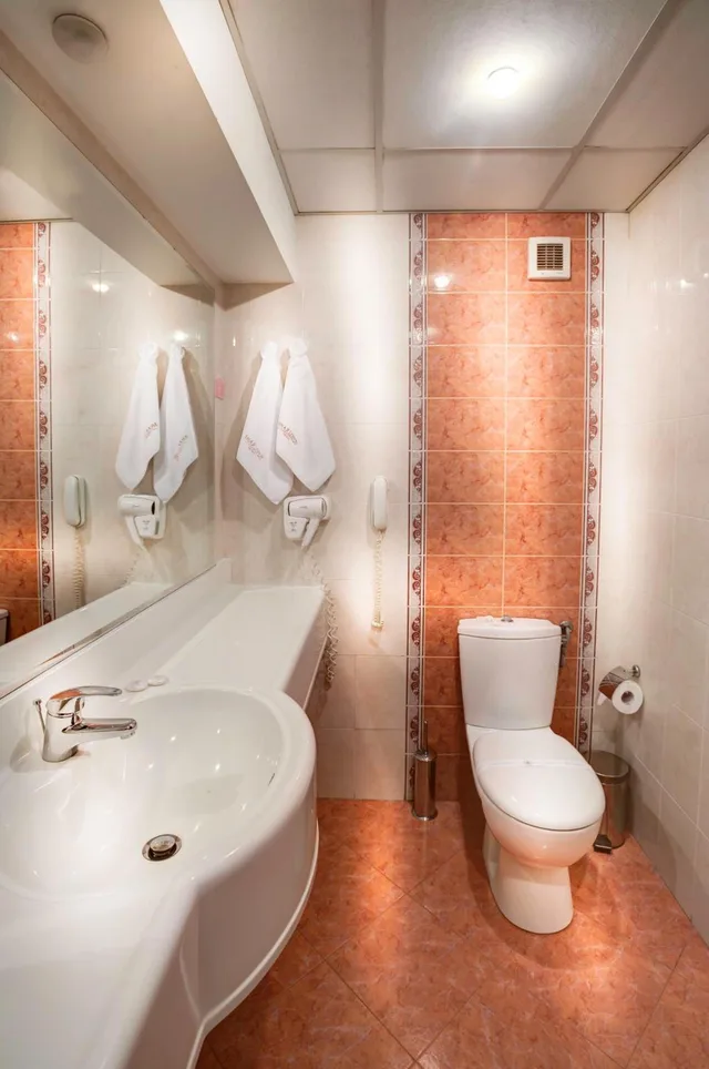 غرفة مفردة، Yantra Grand Hotel 6/7