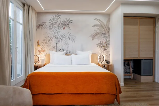 غرفة سيغنتشر بسرير كينج بشرفة، Grand Hotel Saint Michel 3/10