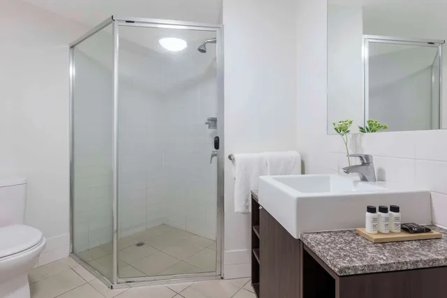 شقة بسرير كوين بغرفة نوم واحدة، Oaks Brisbane Aurora Suites 6/8