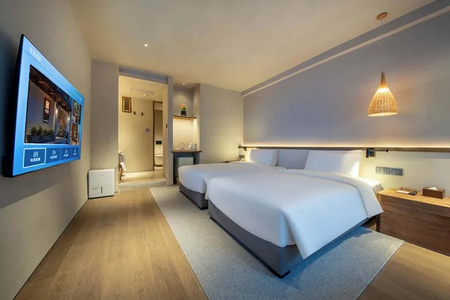 غرفة كومفورت بسريرين منفصلين بإطلالة على الفناء، YUANLI HOTEL 5/10