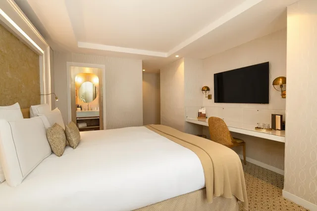 غرفة بريفيليج، Madison Hotel 4/10