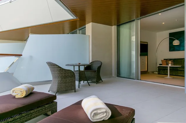 جناح بإطلالة على المسبح بشرفة بغرفتي نوم، Radisson Blu Resort Spa Gran Canaria Mogan 9/10
